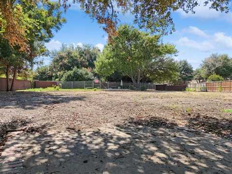 2889 Oakbriar Trail, Fort Worth, TX 76109