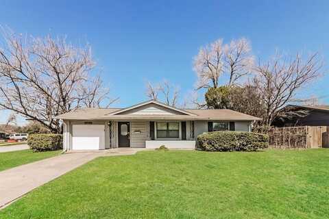 3733 Strayhorn Drive, Mesquite, TX 75150