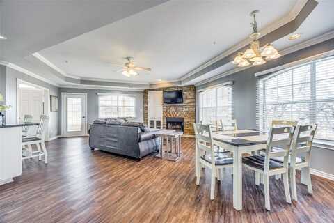 290 Tanglewood Circle, Pottsboro, TX 75076