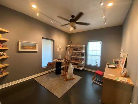 516 W 7th Street, Dallas, TX 75208