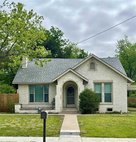 2007 Walnut Street, Greenville, TX 75401