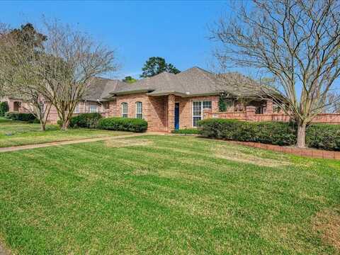 2606 Woodstock Drive, Lufkin, TX 75904