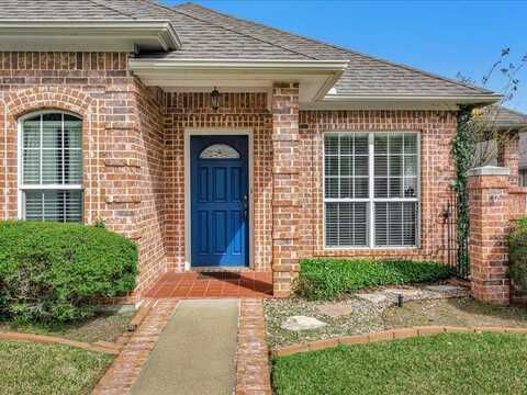 2606 Woodstock Drive, Lufkin, TX 75904