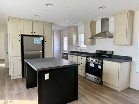 212 second st, El Cajon, CA 92019