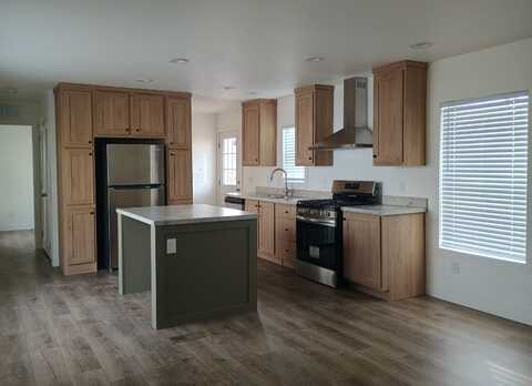 4388 E Lake Mead Blvd, Las Vegas, NV 89115