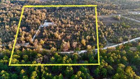 180 Ashley Hall Rd, Crawfordville, FL 32327