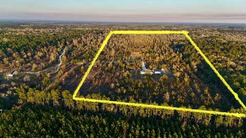 190 Ashley Hall Rd, Crawfordville, FL 32327