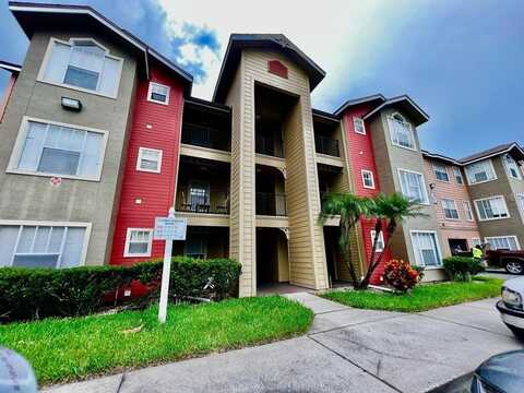 2210 Grand Cayman Court, Kissimmee, FL 34741