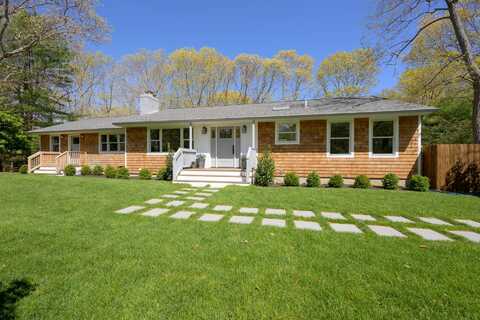 7 Carlisle Lane, Sag Harbor, NY 11963