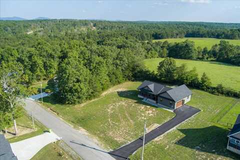 138 Perry Creek Drive, Crossville, TN 38572