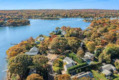 21 Cove Road, Sag Harbor, NY 11963