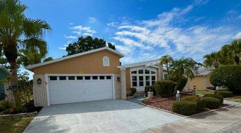 18551 AVENIDA ESCORIAL, N. Fort Myers, FL 33903