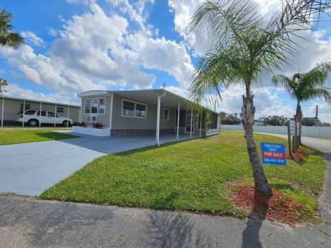 15390 Hart Rd, North Fort Myers, FL 33917