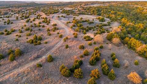 75253 N 2450 Rd, Oakwood, OK 73658
