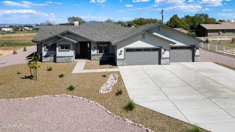 185 S Brenna Drive, Chino Valley, AZ 86323