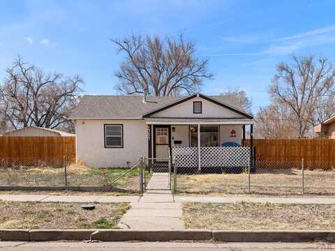 1327 Bragdon Ave, Pueblo, CO 81004