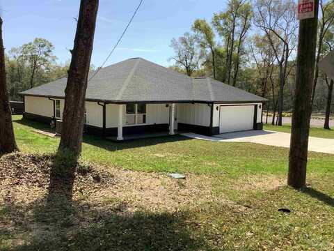 6413 Sanders St, Milton, FL 32570