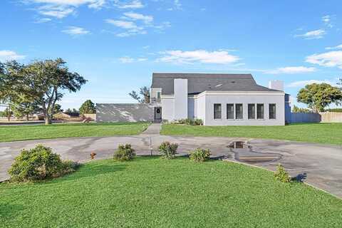 801 E County Rd 121, Midland, TX 79706