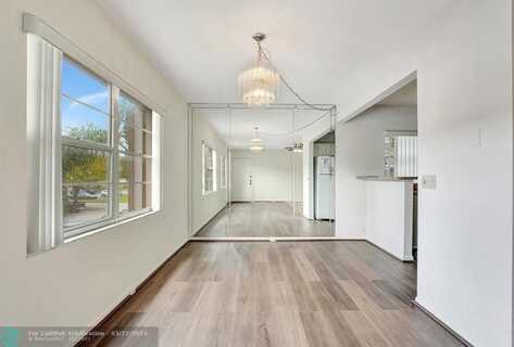 801 SW 133rd Ter, Pembroke Pines, FL 33027