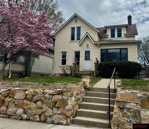 913 N 4th Street, Mankato, MN 56001