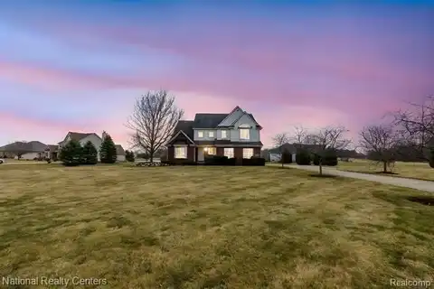 7653 Wood Brook Road, Ann Arbor, MI 48103