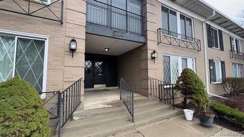 25430 SOUTHFIELD Road, Southfield, MI 48075