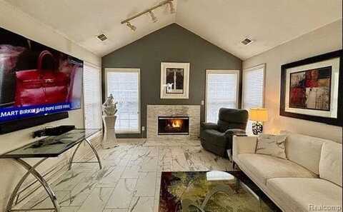 28560 CARLTON WAY Drive, Novi, MI 48377