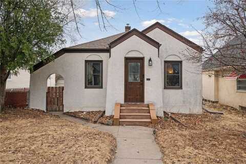 5652 43rd Avenue S, Minneapolis, MN 55417