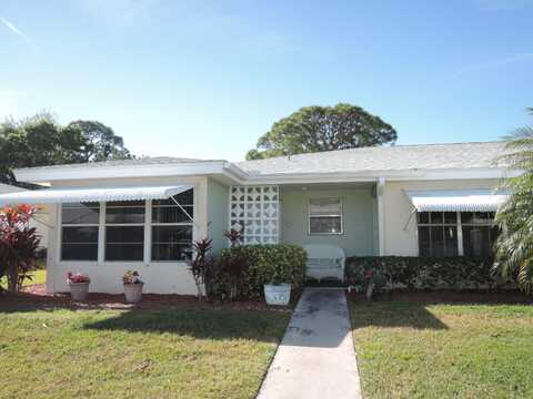 211 Manatee Lane, Fort Pierce, FL 34982