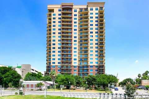 215 Center St., San Antonio, TX 78210