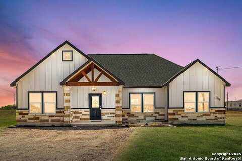 13004 Prosperidad Ln, Atascosa, TX 78002