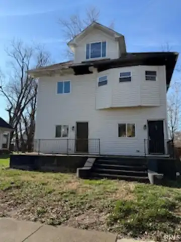 609 Adams Street, Evansville, IN 47713