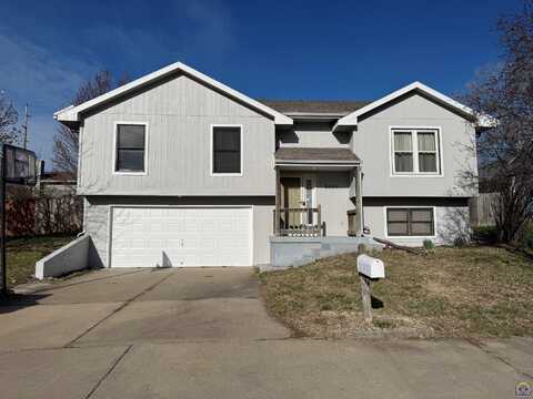 3641 SW Skyview DR, Topeka, KS 66614