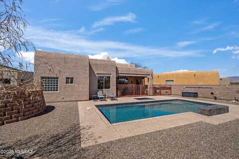 10745 S Fiery Dawn Court, Vail, AZ 85641