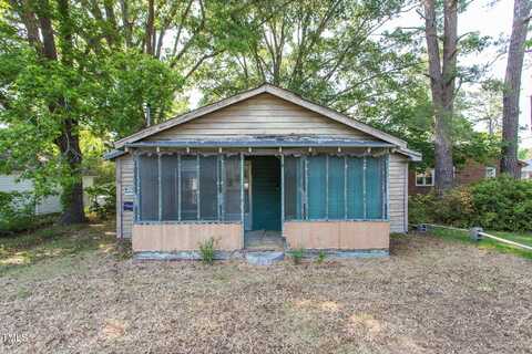 303 Graves Street, Selma, NC 27576