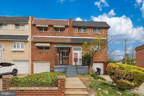 1215 W MASTER STREET, PHILADELPHIA, PA 19122