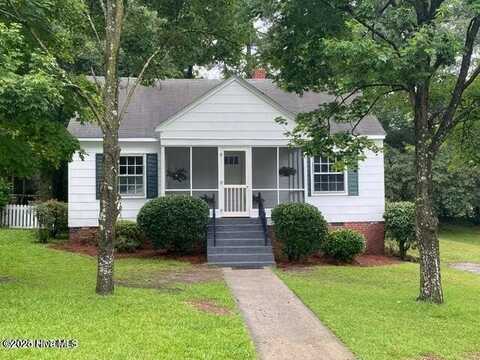 304 Halifax Street, Williamston, NC 27892