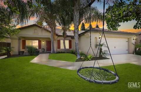 10907 Villa Hermosa Drive, Bakersfield, CA 93311