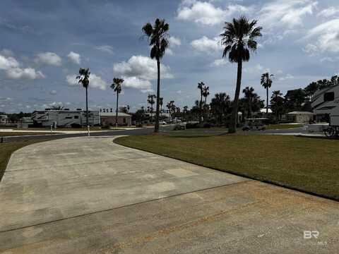 12155 Gateway Drive, Elberta, AL 36530
