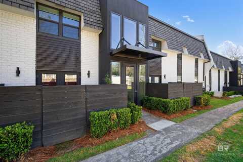 3655 Old Shell Road, Mobile, AL 36608