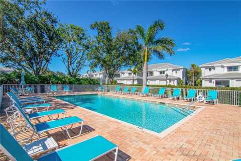 8471 Southbridge Dr, ESTERO, FL 33967