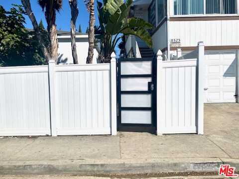 8525 Cadillac Ave, Los Angeles, CA 90034