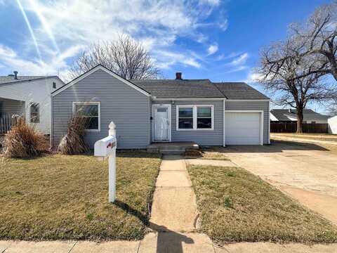 1811 9th St, Woodward, OK 73801