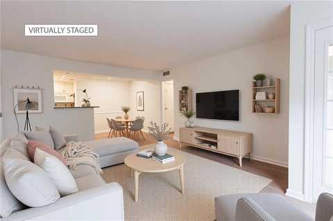 3064 Chastain Park Court NE, Atlanta, GA 30342