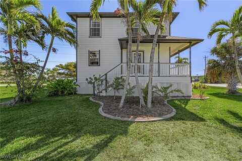 2420 Poinciana Avenue, Saint James City, FL 33956