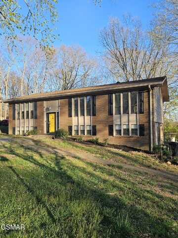 8924 Moneymaker Drive, Knoxville, TN 37923
