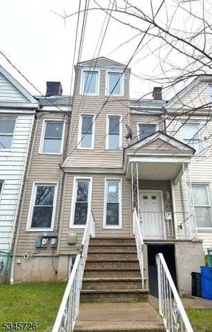 565 Jefferson Ave, Elizabeth, NJ 07201