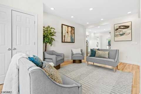 32 Mineral Spring Ave, Passaic, NJ 07055