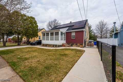 41 Park Ave, Carteret, NJ 07008