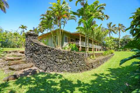 4631 KAHILIHOLO RD, Kilauea, HI 96754